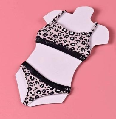Oyuncak Hobi Ölçekli Aksiyon Figürü TBLeague Gövdesi ile Uyumlu SAtoys SA014 Güzel Kadın Moda Seksi Destek İç Çamaşırı İç Çamaşırı Seti ve Kafa Yok