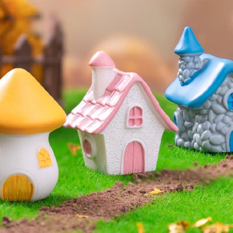Cartoon House Sculpture Statue Funny Resin House Creative House Figurine House Funny House Collectible Mushroom Resin Crafts