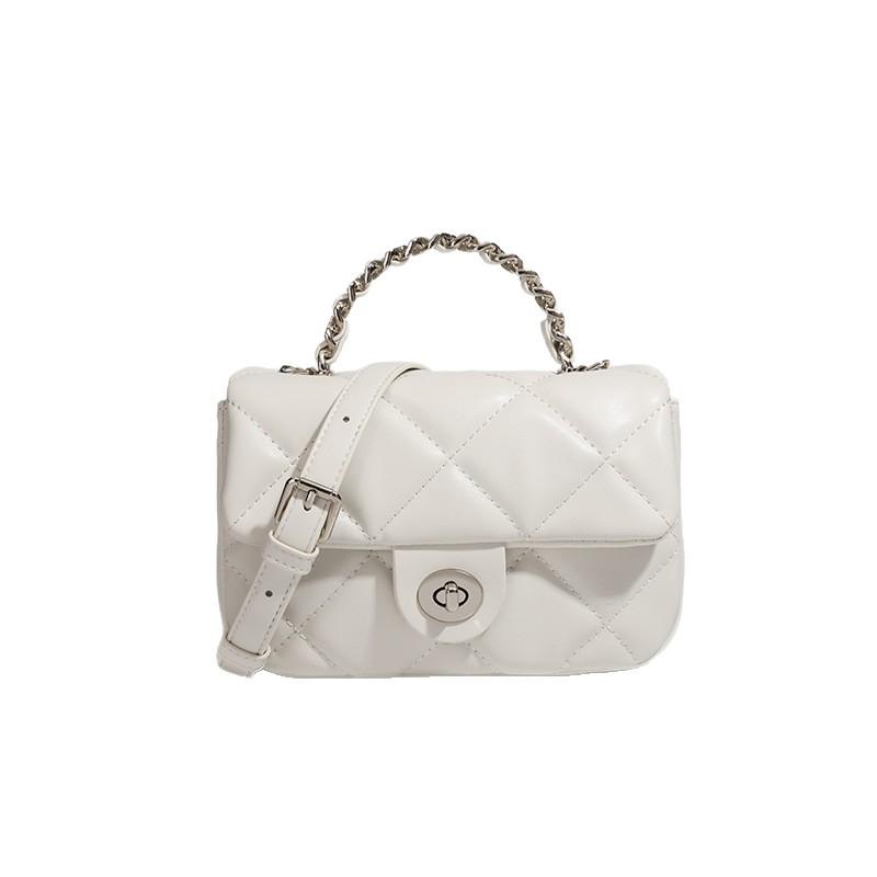 This Small Square Bag Is A Niche Design Made of Pearlescent Fabric and Diamond-shaped Handbag A Women's Crossbody Bag