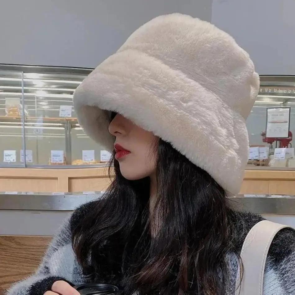1 Pcs New Fur Fisherman Hat Korean Version Fashionable Versatile Bucket Hat Hat For Women In Winter Warm Imitation Mink