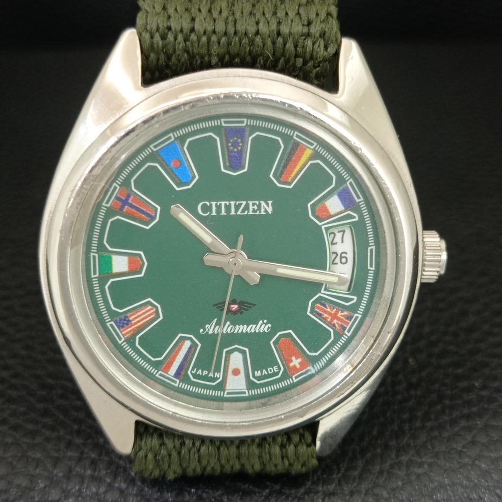 VINTAGE CITIZEN AUTOMATIC 8200 JAPAN MENS GREEN COLOR DIAL WATCH a709312-1