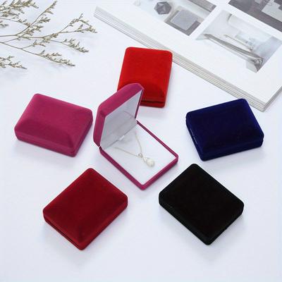 Halskettenbox aus Samt, 7,8 x 6 x 3 cm, Aufbewahrungsbox für Anhänger, Schmuckverpackungsbox, Schmuckaufbewahrung, Geschenk zum Valentinstag.