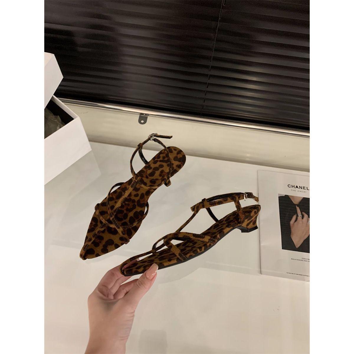 

босоножки на толстом каблуке, французские красные с ремешками, сказочная обувь 2025, новинка, летний отпуск с юбкой, желтые римские сандалии 39 цветной печати леопарда