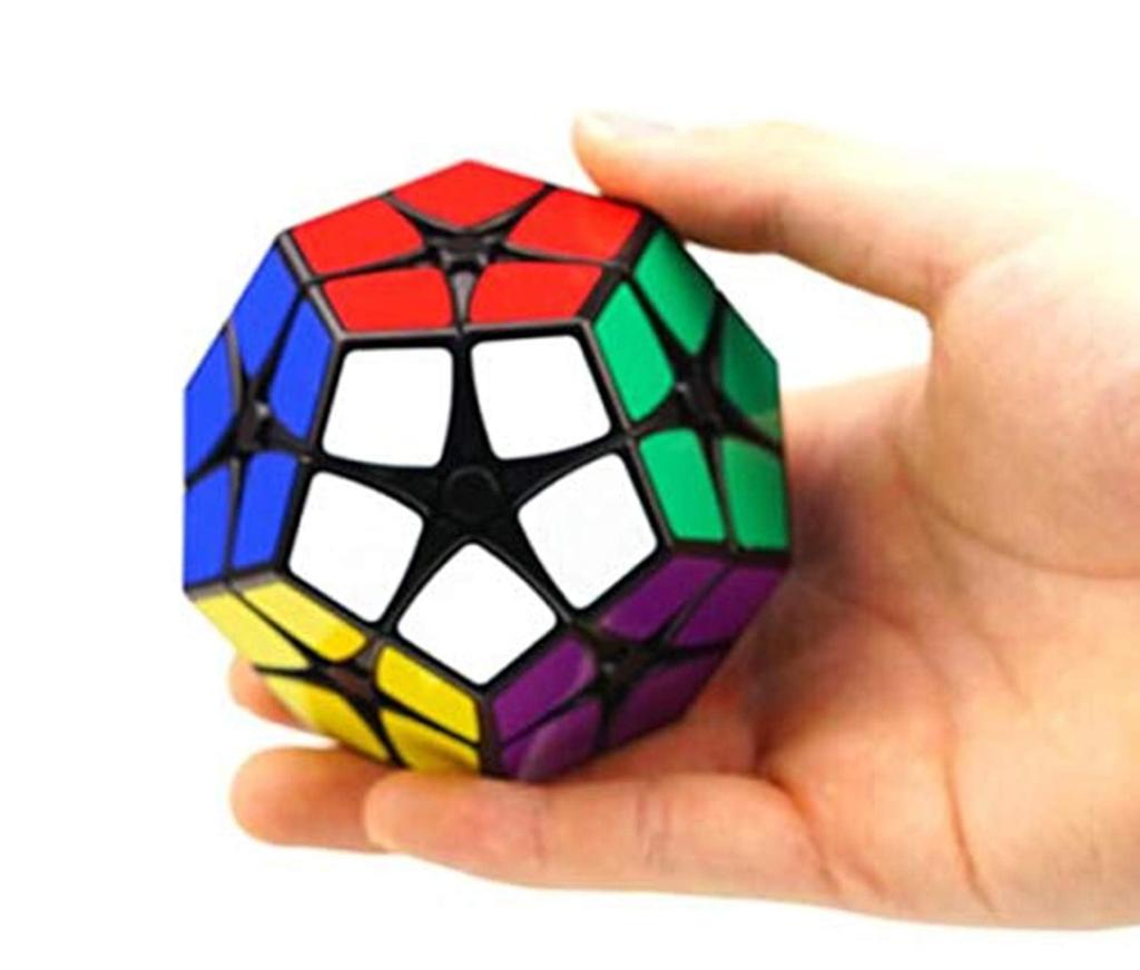 Megaminx Magic Cube, 3D Puzzle, Educational Toy for Kids, Time Killer, Travel Toy, Brain Teaser for Kids (2x2x2)