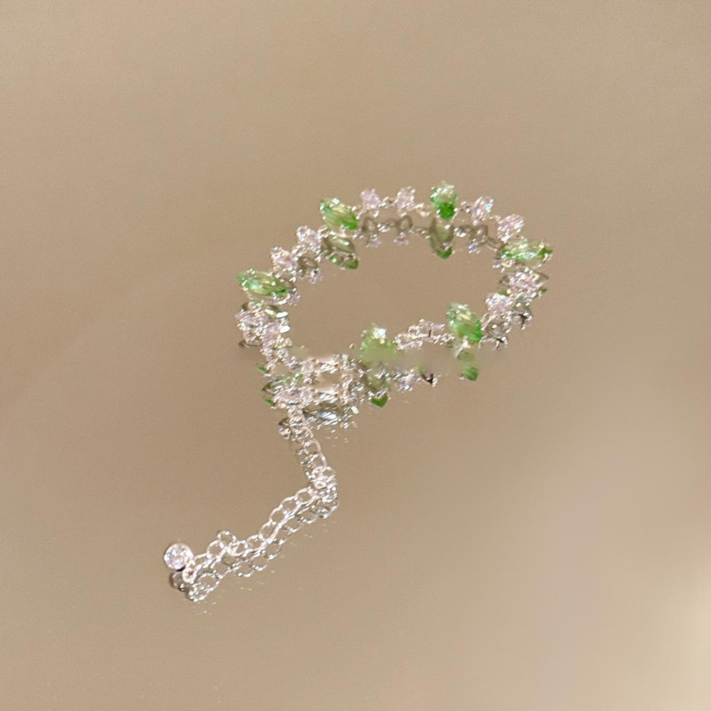 Zircon geometric rhombus bracelet fashion temperament high-end bracelet exquisite niche light luxury versatile jewelry women