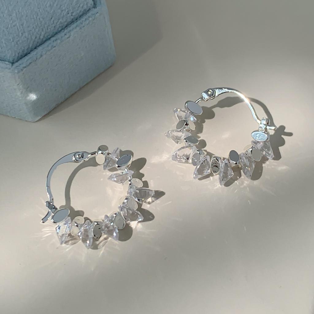 Earrings Irregular Section Zircon Super Flash Stud Earrings Circle Earrings Light Luxury Earrings