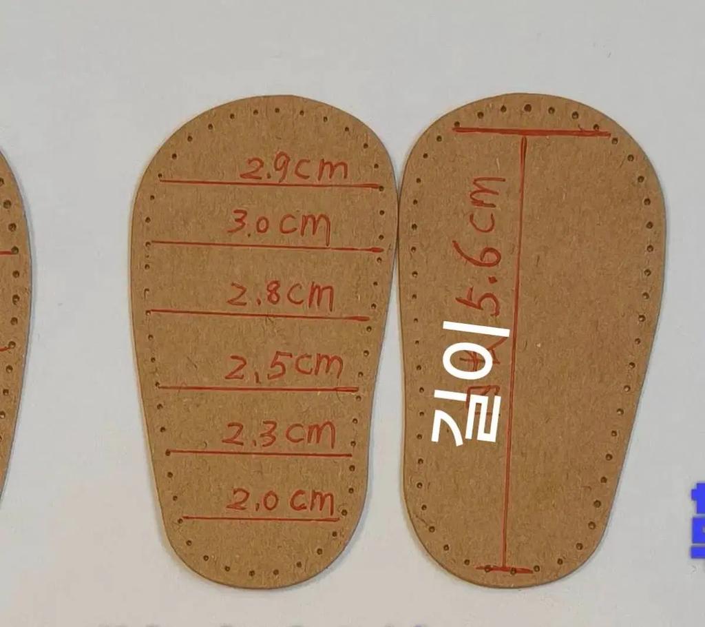 Kožené boty velikosti Paola Reina MSD