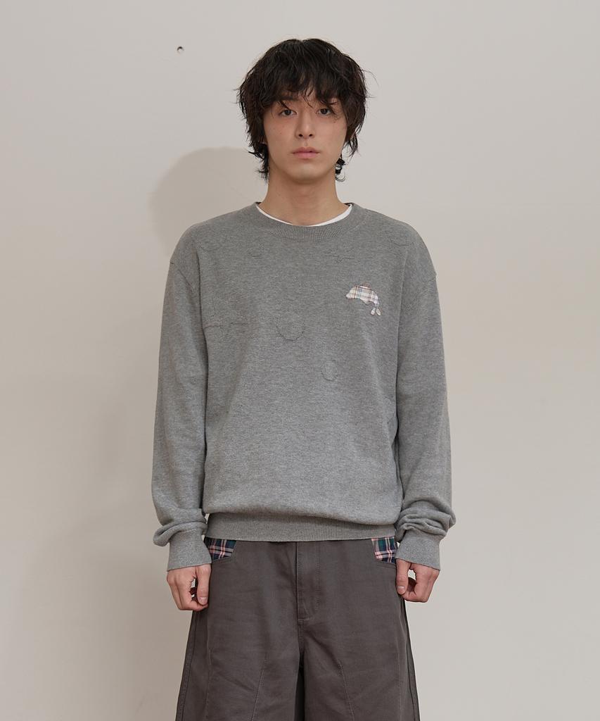 WAIKEI Dolphin Check Applique Crewneck Knit Gray