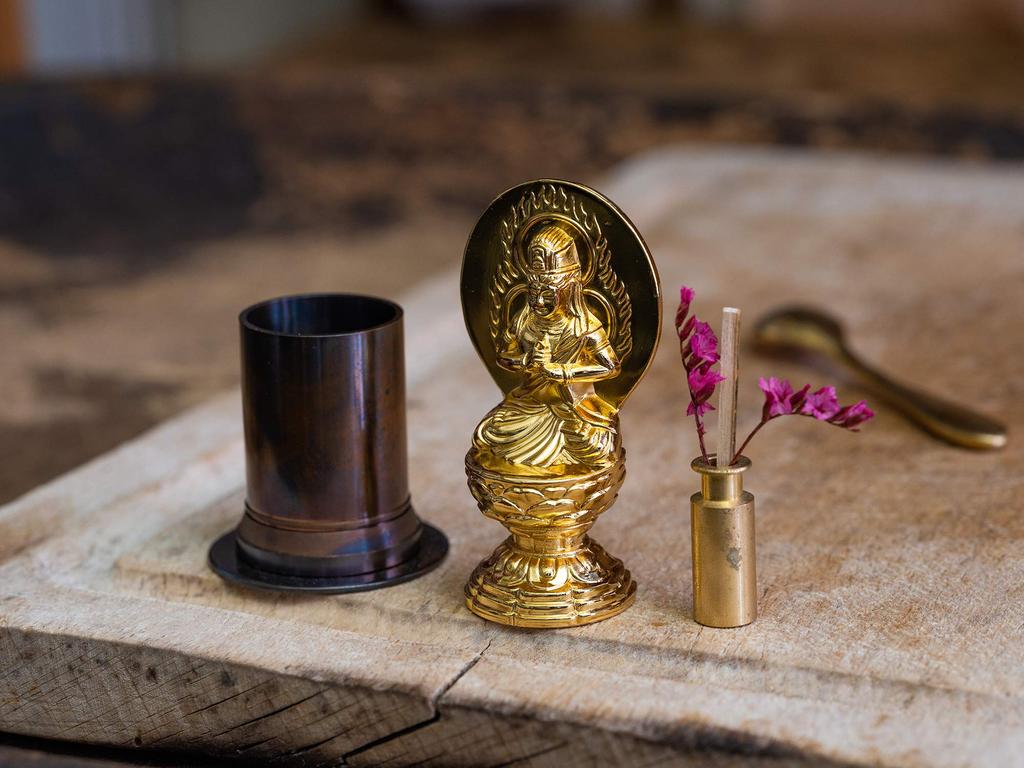 Statuia lui Buddha Dainichi Nyorai Budistul Keiaki Watanabe Prototip în Anul celor Doisprezece Gardian Zodiac Zodiac Takaoka Copperware Nyorai