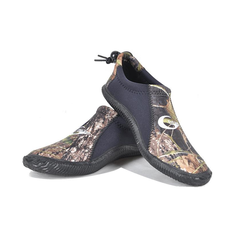 Original Yon Sub 3MM Snorkeling Shoes for Unisex Quick Drying Neoprene Water Shoes Camouflage Elastic Band Diving Socks