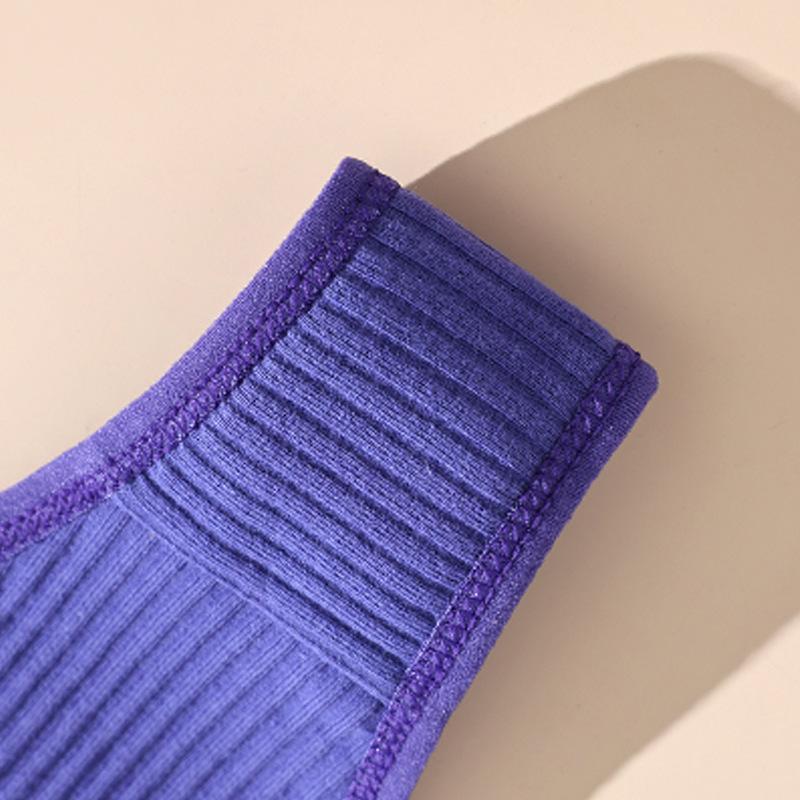 Fargerike Sportstringtruser med Lavt Liv Sexy, Pustende, Komfortable Trekantdamerstruser