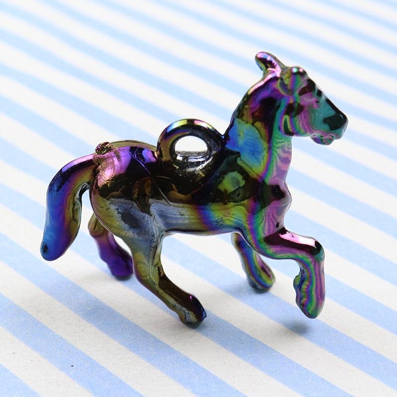 5 Stück Kawaii 3D Buntes Kleines Pferd Acryl Anhänger Halskette Ohrringe Schlüsselanhänger Ohrringe DIY Charms Schmuckzubehör
