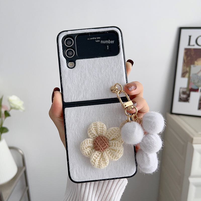 Samsung Galaxy Z Flip 3/4 Mink Plush Sunflower Pendant Folding Screen Protective Case