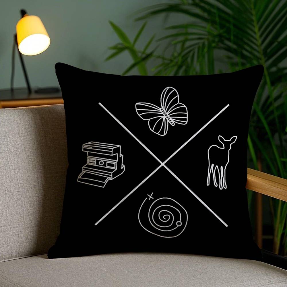 L-Life Is Strange Kissenbezug Sofa Kurzer Plüsch Beidseitiger HD-Druck Zimmer Home Office Geschenk Kissenhülle