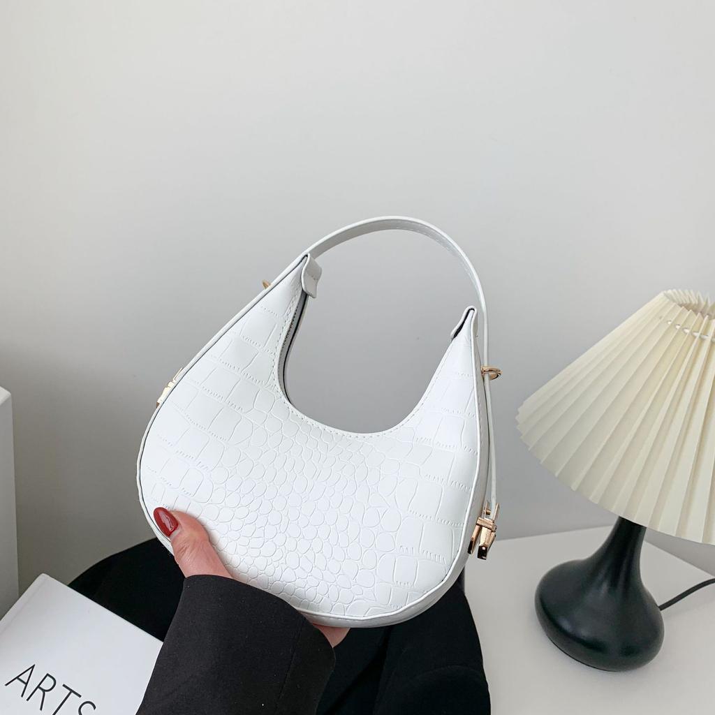 Solid Color Bag For Women New Spring Trend Handbag Fashion Shoulder Bag Fashion Underarm Bag Simple Crossbody Bag CLE