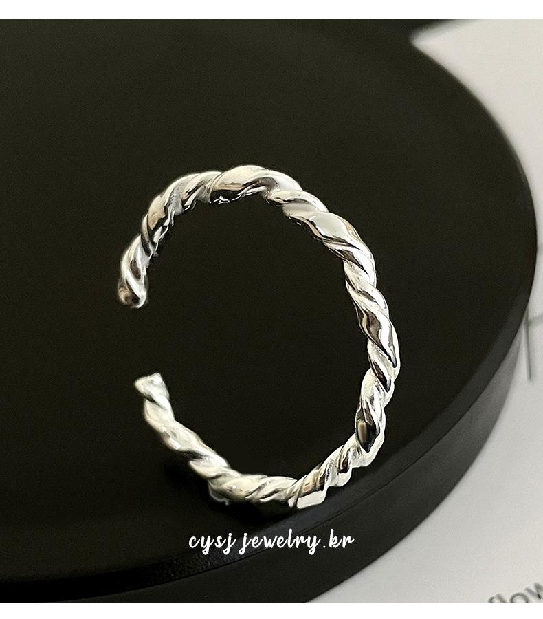 Cui Yan S925 Sterling Silver Korean Twist Knot Minimalist Adjustable Ring for Women