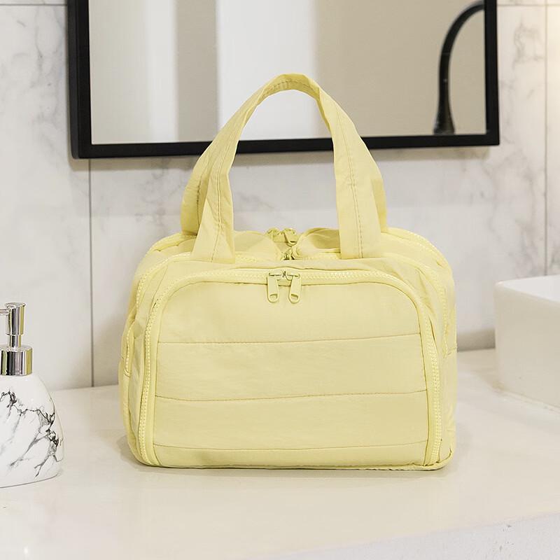 MDNG Large Capacity Travel Cosmetic Bag