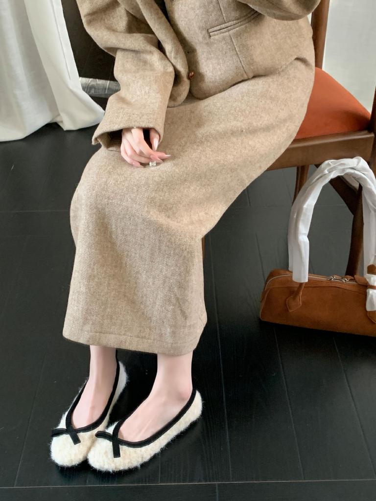 2025 new autumn and winter mink fluff bow fluff gentle flat bottom shallow mouth Mary Jane commuter OL women's shoes