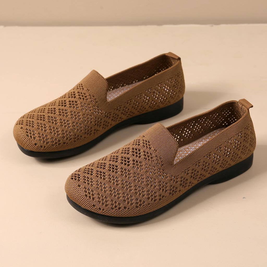 Summer new soft-soled soft-faced fashion casual mesh fly-woven breathable Doudou shoes hollow shallow mouth flat-soled single shoes women