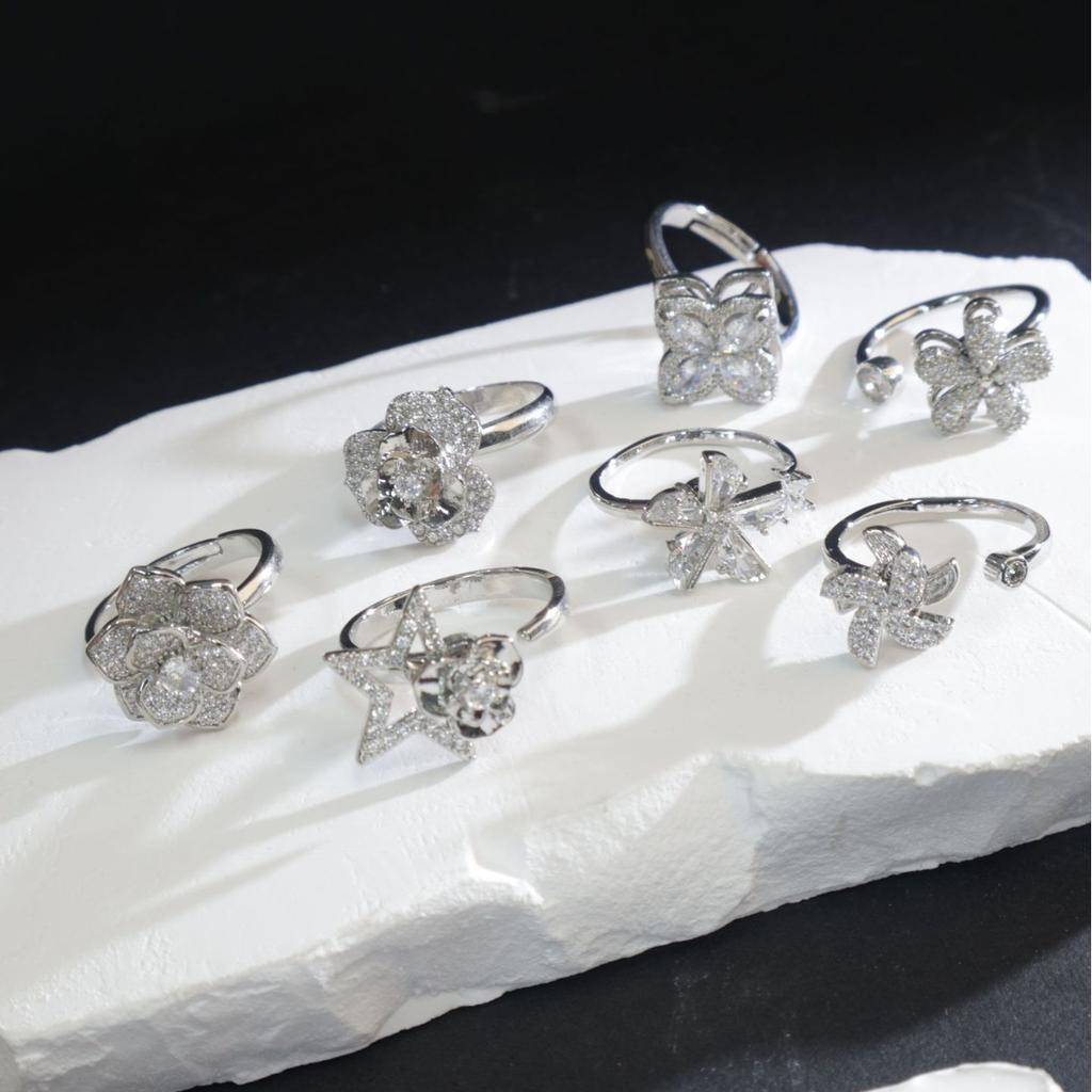 Ring Female Exquisite Flower Adjustable Ring Versatile Foreign High-end Sense Does Not Fade Ring Ring