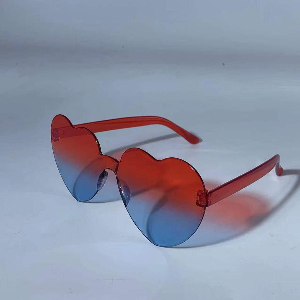 Transparent Heart-Shaped Jelly Sunglasses for Men & Women - European & American One-Piece Design