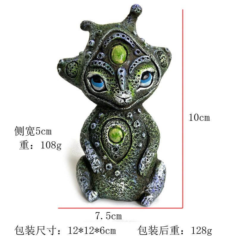 New Creatures Fantasy World Resin Statue Home Decor Handmake Three-Eyed Alien Garden Ornaments Decoration Figurine Artifact Gift