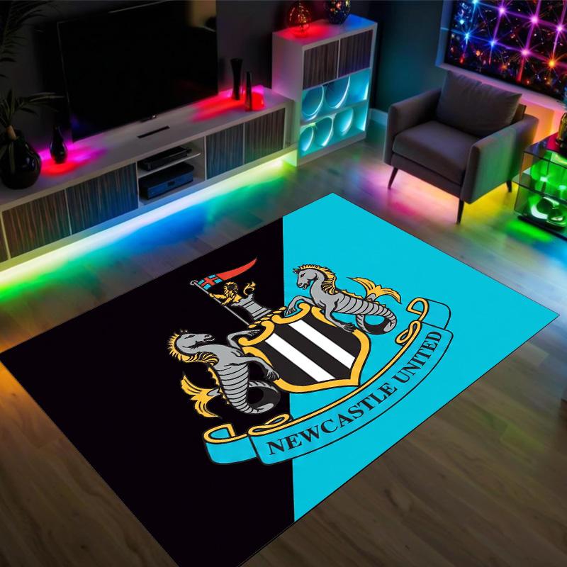Newcastle United Football Design Crystal Velvet Carpet Cozy Non?Slip Printed Rug For Bedroom Living Room Entrance