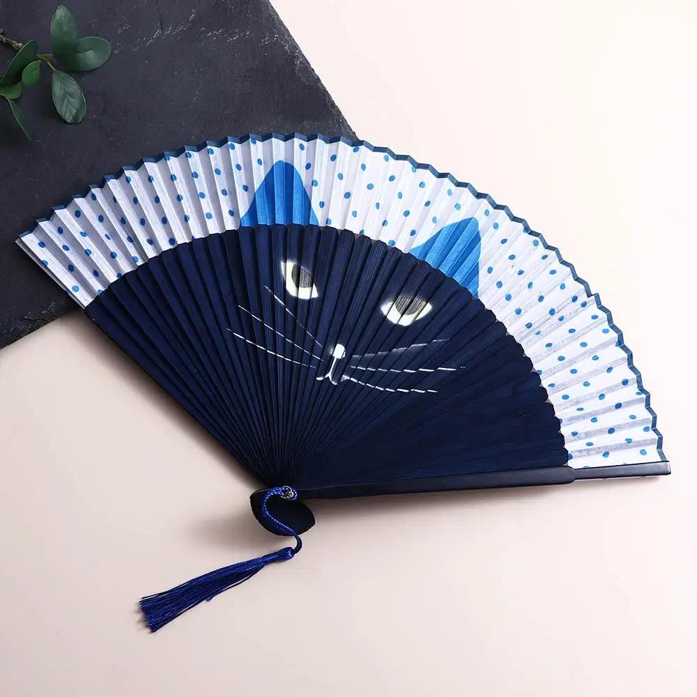 Quality 1 pcs Cat Patterns Handmade Bamboo Wooden Cartoon Home Decoration Folding Fan Silk Fan Fan Crafts