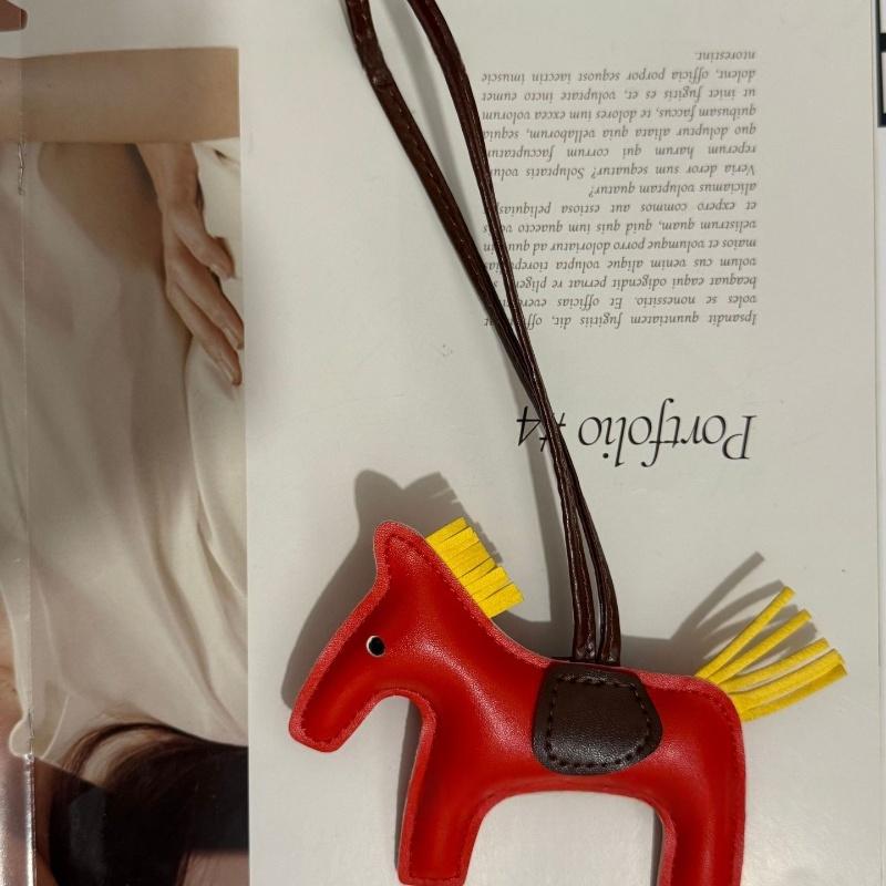 Mode PU Leder Mini Pony Anhänger Damen Tasche Hängende Dekoration Zubehör Cartoon Pferd Schlüsselanhänger Auto Schlüsselanhänger Geburtstagsgeschenk