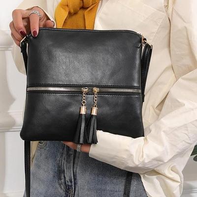PU Leather Messenger Bag Tassel Crossbody Bag Ladies Shoulder Bag Girls Travel Bag