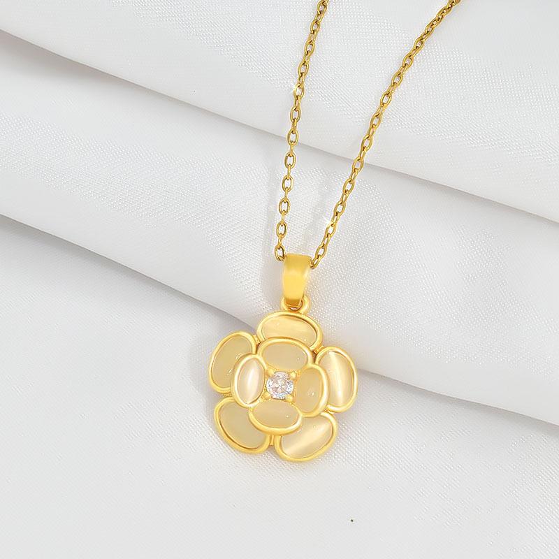 

Opal Flower Necklace Women S Fresh Temperament Titanium Steel Collarbone Chain Same Jewelry