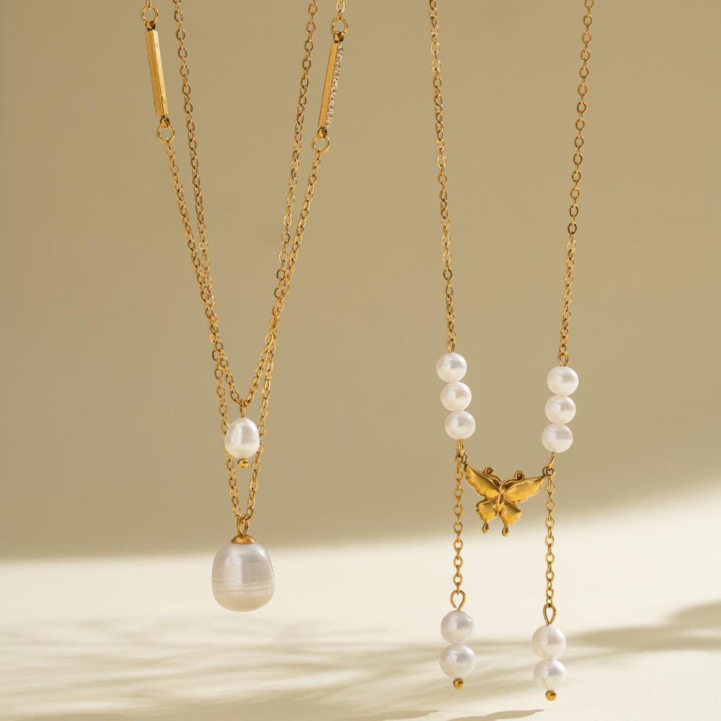 French Heart Metal Textured Freshwater Pearl Patchwork Clavicle Necklace - Stainless Steel, Gold-Plated, Niche Fashion, European & American Style