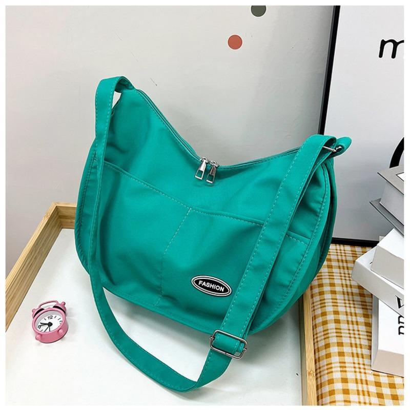 New Fashion Casual Large Capacity Shoulder Bag Retro Harajuku Mail carrier Dumpling Bag