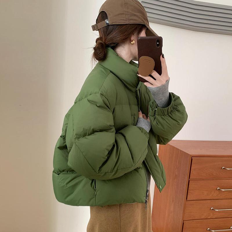 Small Korean stand-up collar short down jacket 2025 winter simple loose and thin bread jacket top jacket women