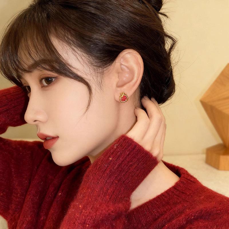 Exquisite Red Pomegranate Series Earrings for Women Simple Cute Metal Vintage Earrings Premium Jewelry Gifts Daily Wear New