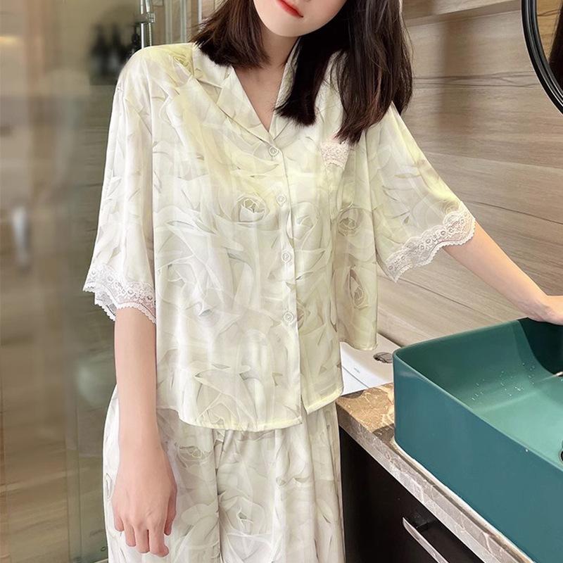 

Летняя Легкая Роскошная Мода Размытый Принт Розы Ледяной Шелк Брюки с Коротким Рукавом Пижама Можно Носить на Улице Домашняя Одежда M