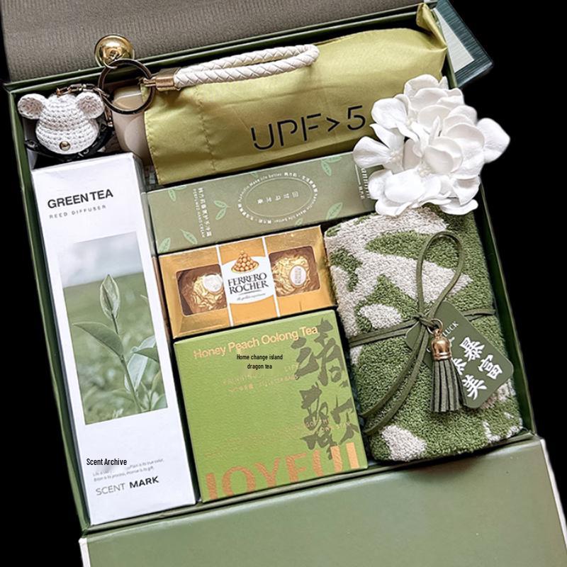 Yisanwei Employee & Company Event Gift Box Set