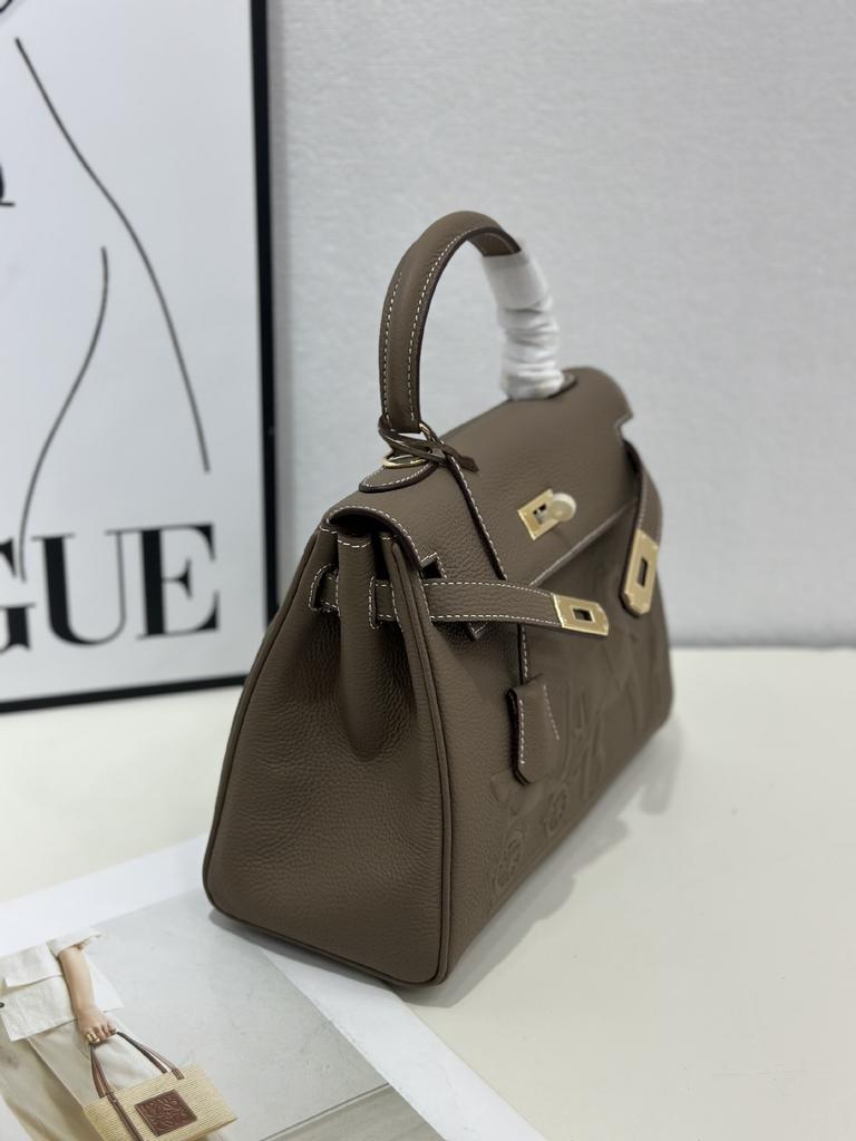 Geantă nouă pentru femei Matu în relief Geantă pentru femei cu umăr încrucișat cu un singur umăr în relief din piele