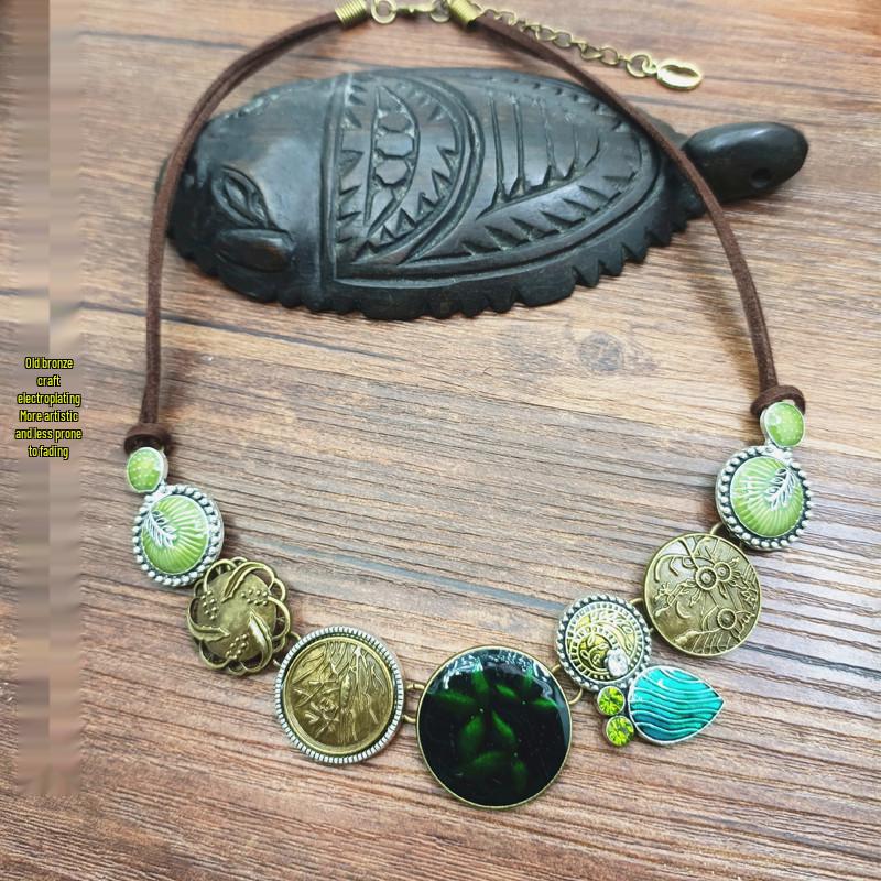 Europäische Retro Bunte Strass Schmetterling & Perlen Halskette - Ethnischer Stil