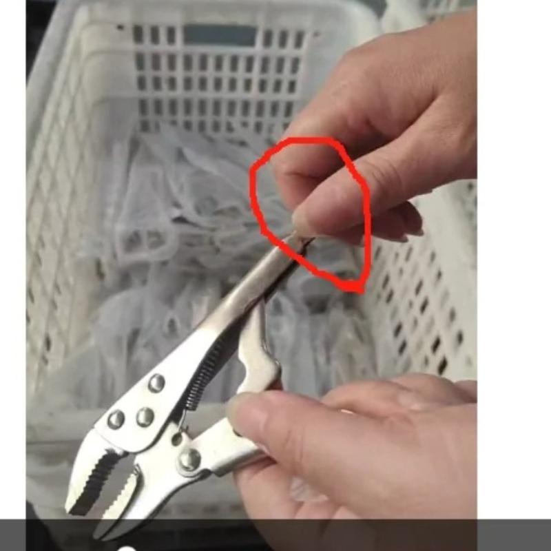 Heavy Duty Locking Pliers with Adjustable Metal Face Clamp for Woodworking and Welding Repairs - Multifunctional Pressure Pliers