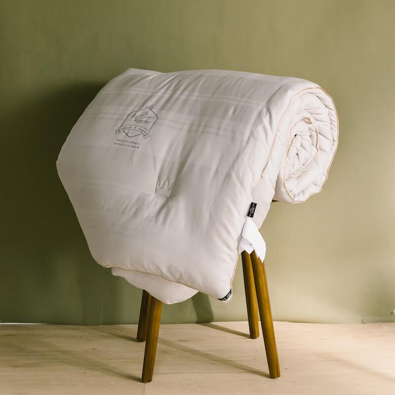 Jacquard Soybean Summer Quilt