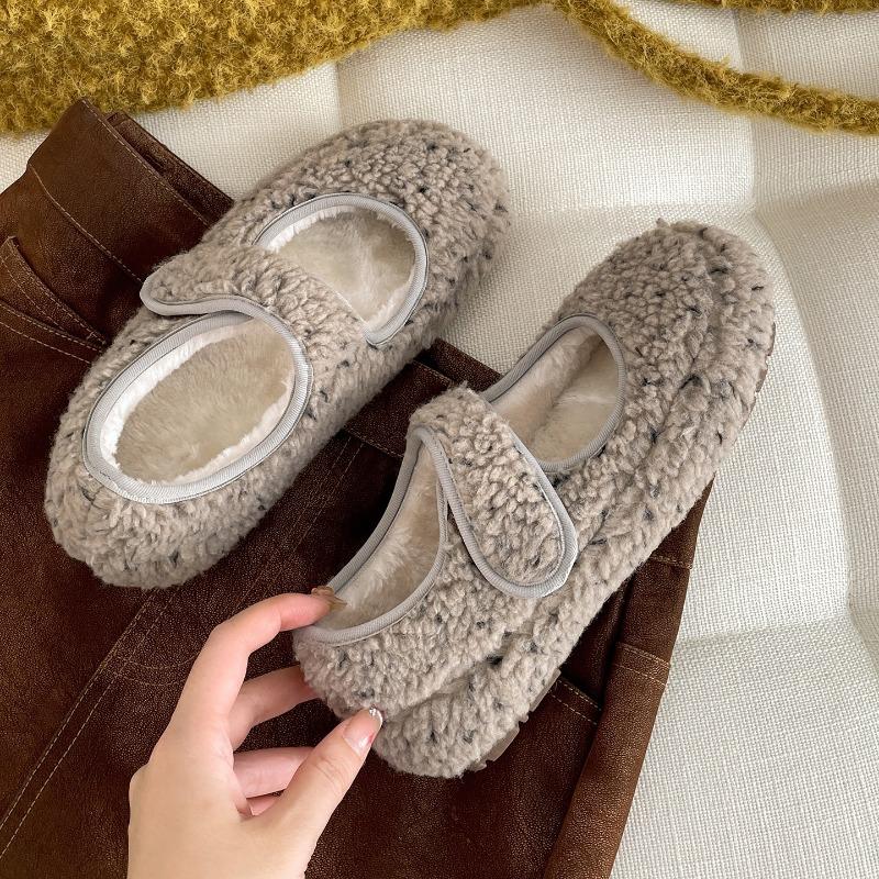 Warm Cotton Women Flats Shoes Comfort Soft Sole Short Plush Mary Jane Shoes Outdoor Furry Shoes For Autumn Winter