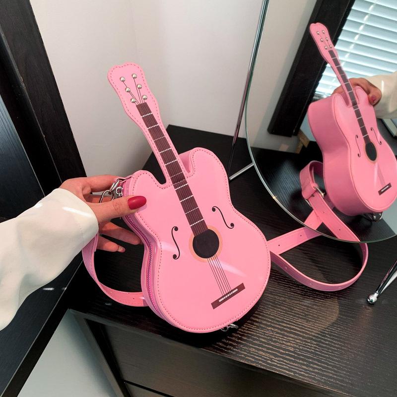 

Personalized violin bag 2025 new Mori soft girl fashion color matching Xiaohongshu same shoulder messenger bag pu чорний