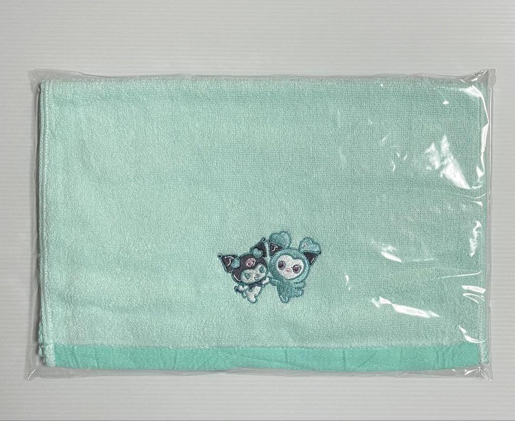 [USED] TWICE Sanrio Face Towel Mina