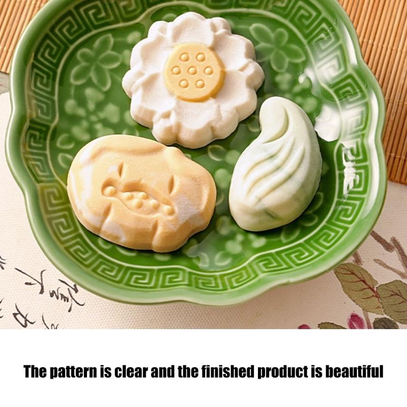 Wooden 3D Lotuses Mooncakes Mold Wood Baking Mould for Artistic Homemade Pastries Traditional Mung Bean Cake Mould