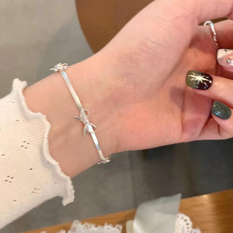 Sweet Bow Knot Snake Bone Chain Bracelet For Women Girl'S Simple Design Chokers Collar Chain Vintage Jewelry Sets