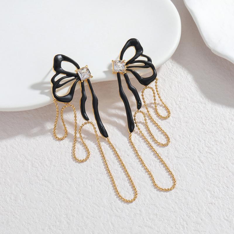 Titanium Steel 18K Gold Bow Tassel Earrings – Fashionable Light Luxury Design