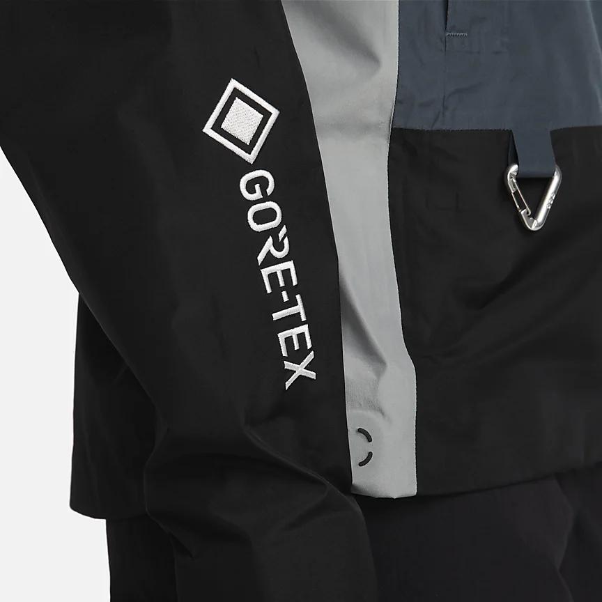 Nike Storm-FIT ADV ACG Chain of Craters Full-Zip Hooded Jacket Women Jackets Multicolor DB8150-309