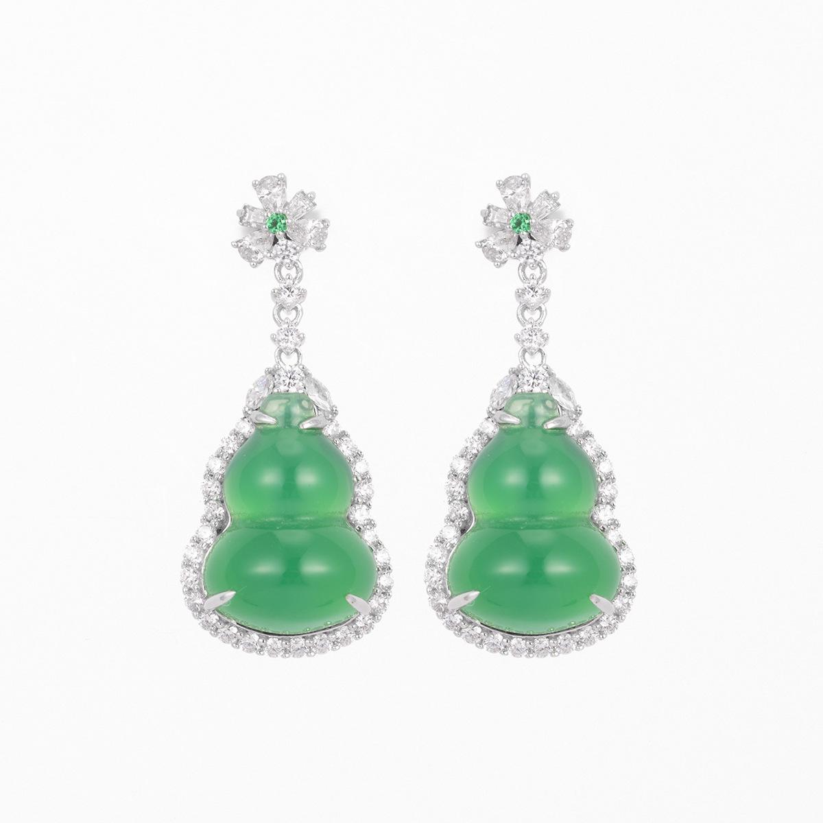 

S925 Sterling Silver Green Chalcedony Gourd Earrings - New Chinese Style, Versatile Celebrity Look 925 Silver