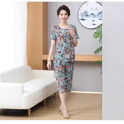 Women's Plus Size Ice Silk Pajama Set: Casual Short Sleeve Two-Piece for Middle-aged and Elderly Moms